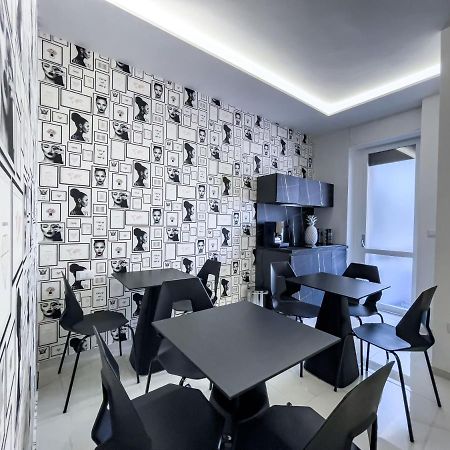 Distinto Suite & Rooms Lecce Zewnętrze zdjęcie