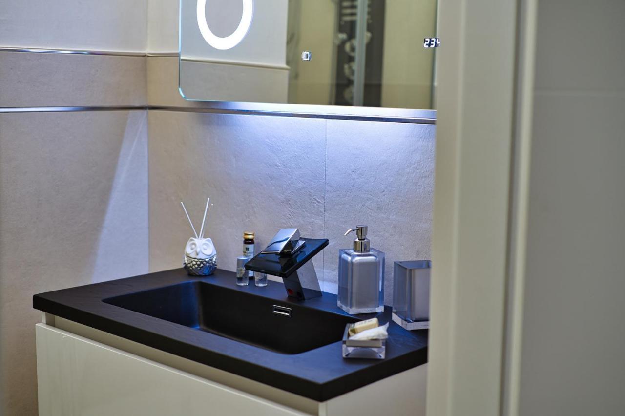 Distinto Suite & Rooms Lecce Zewnętrze zdjęcie
