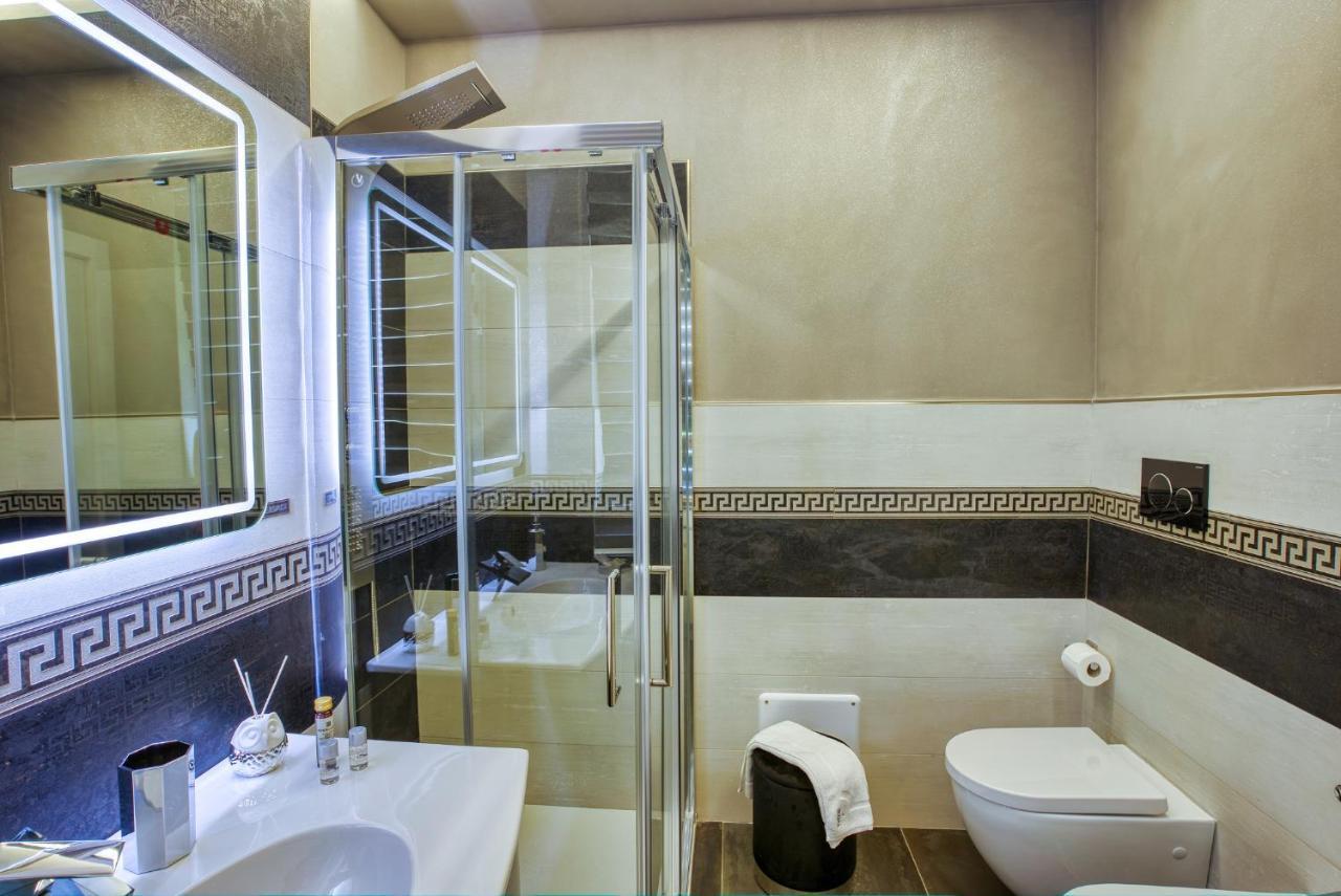 Distinto Suite & Rooms Lecce Zewnętrze zdjęcie